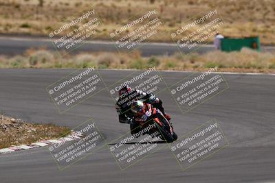 media/Apr-19-2025-AHRMA (Sat) [[3d98ca3309]]/Race/Group 3/turn 4/